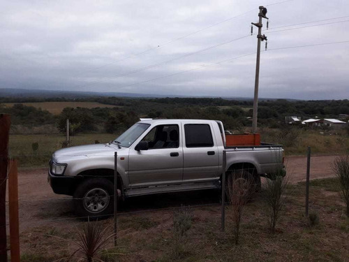 Toyota Hilux 3.0 D/cab 4x2 D Dx 2005