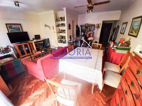 Imagen 4 de 23 de 4 Ambientes - Frente - Balcon - Cochera Fija - Oportunidad.-