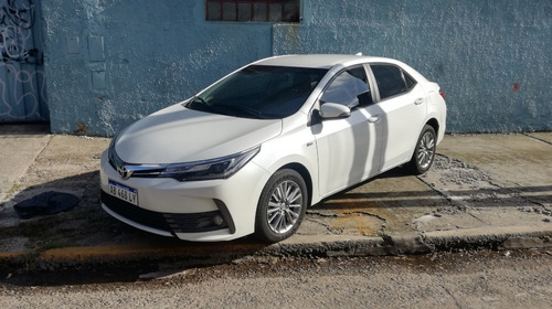 Toyota Corolla Xei 1.8 6m/t 2017
