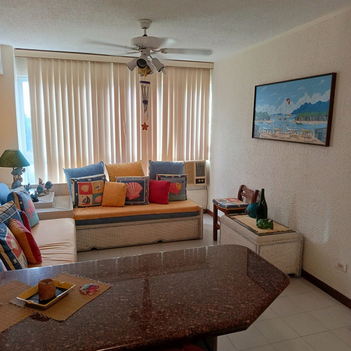 Vendo Apartamento 42,30 M2, Higuerote. Brión Miranda