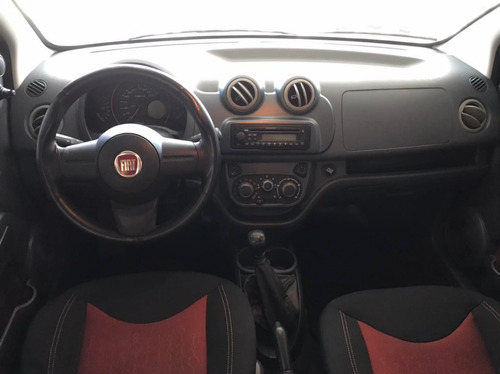 Imagem 9 de 15 de Fiat Uno Sporting 1.4 Evo Fire Flex 2012