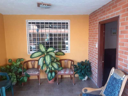 Imagen 2 de 11 de Town House En San Diego Conjunto Residencial Los Frailes