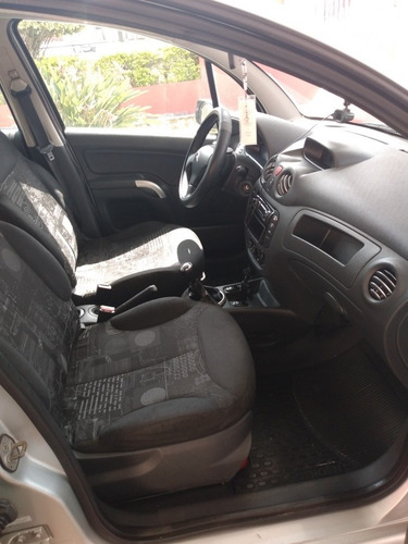 Imagem 5 de 7 de Citroën C3 2007 1.4 8v Glx Flex 5p