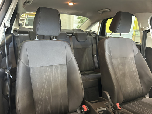Ford Focus III 1.6 Sedan S