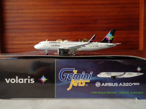 Avion Airbus A320neo De Volaris  Los Rivas  En Escala 1:400