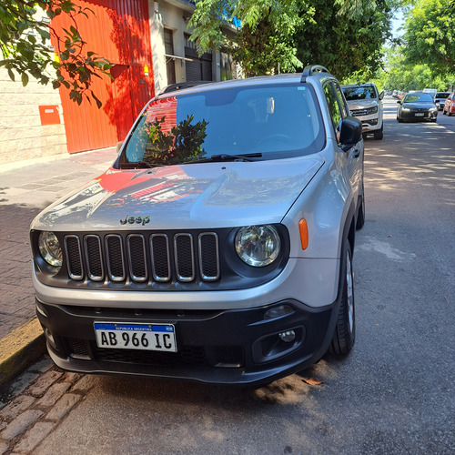 Jeep Renegade 1.8 Sport At