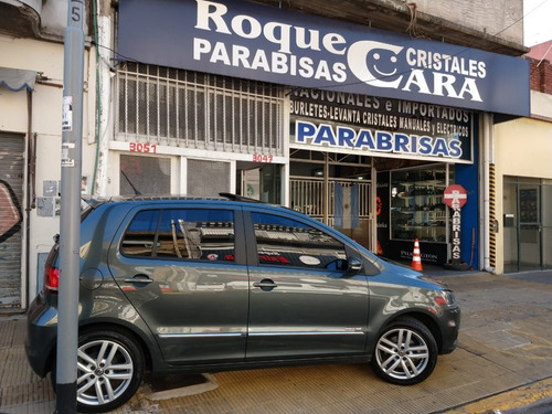 Volkswagen Fox Highline 1.6 Msi 16v Manual Con Caja De 6ta.