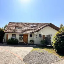 Comprar Linda Casa Chilena Condominio Parque Del Sol  La Dehesa