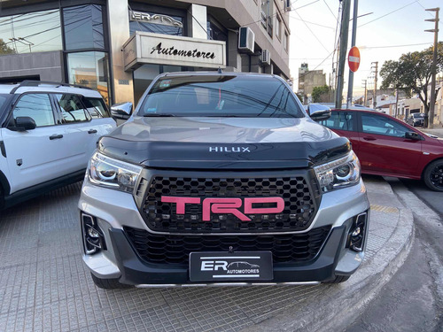 Toyota Hilux 2.8 Cd Srx 177cv 4x2 At