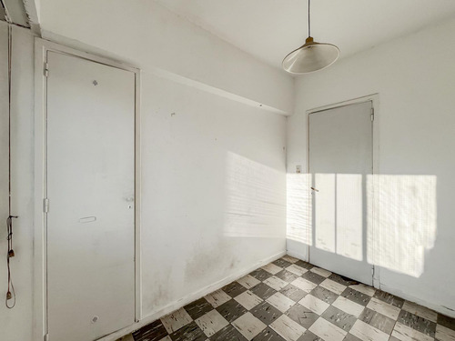 Venta - 4 Amb Con Dependencia Y Doble Balcón - Apto Crédito - Balvanera
