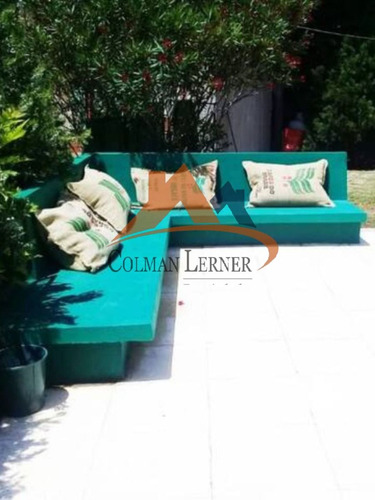 Oportunidad Casa Quinta De Tres Dormitorios Y Dos Departamentos En Parque Gorriti