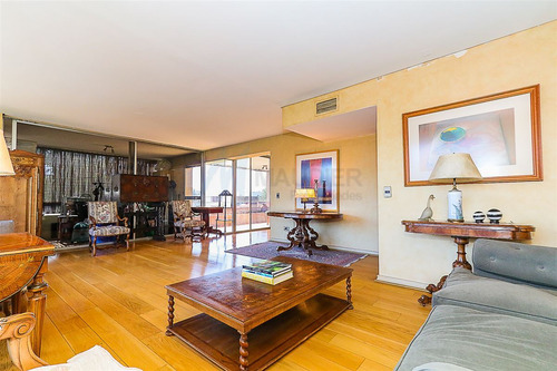 Departamento En Venta De 2 Dorm. En Providencia