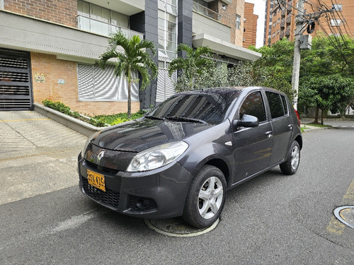 Renault Sandero 1.6 Authentique 90 hp