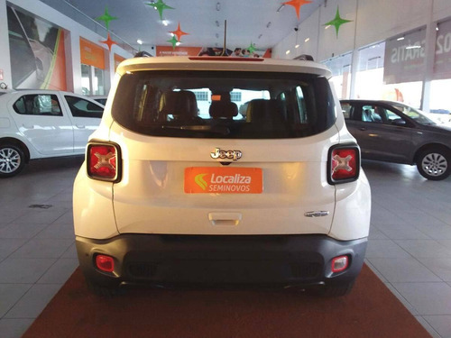 Imagem 5 de 7 de Jeep Renegade 1.8 16v Flex Longitude 4p Automático