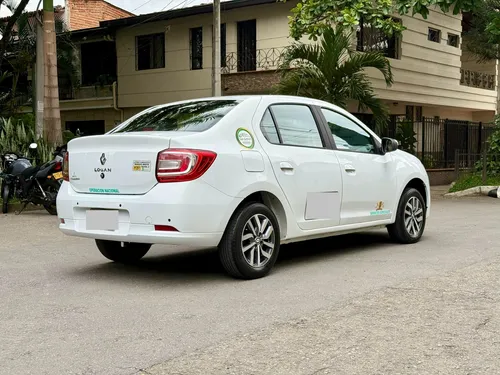 Renault Logan 1.6 Zen