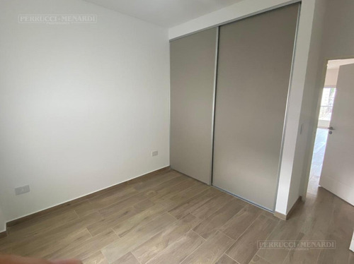 Imagen 8 de 11 de Departamento 2 Ambientes Con Cochera