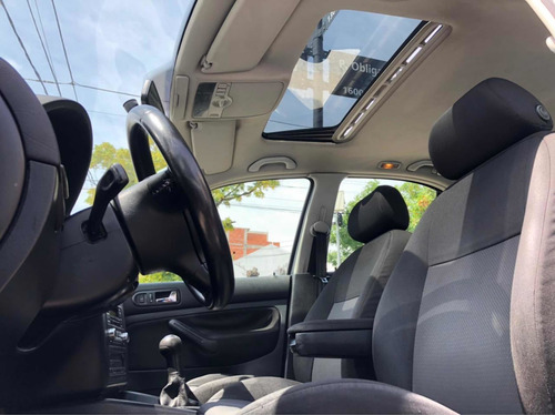 Volkswagen Bora 1.8 Highline T 180cv 2009