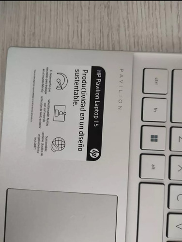 Laptop Hp Pavilion 15-eg2505la, Corei7, 16gb Ram, 512 Gb Ssd (Usado)