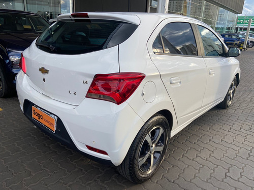 Imagem 2 de 14 de Chevrolet Onix 1.4 Ltz Spe/4