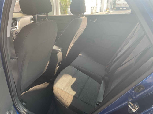 Imagen 10 de 15 de Hyundai Accent 2020 4p Gl L4/1.6 Man