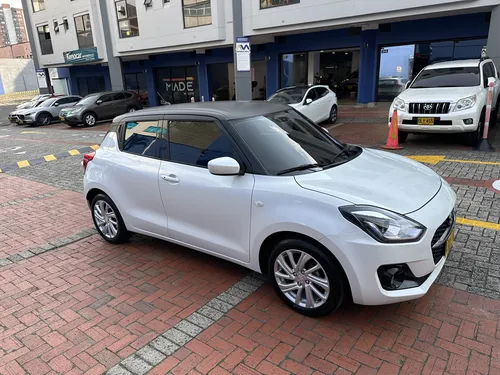 Suzuki Swift 1.2 Hybrid 2Wd