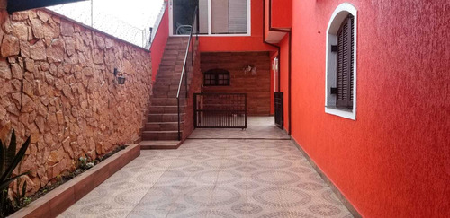 Imagem 4 de 11 de Maravilhoso Sobrado Com 8 Vagas E Sala De Cinema