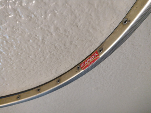 Araya Gold R 27 X 1 No Campagnolo (Usado)