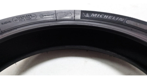 Pneus radiais Michelin 150/60r-17 + 110/70r-17 Pilot Street