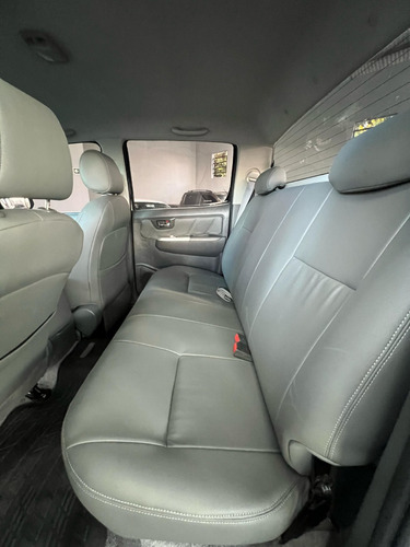 Toyota Hilux 2.7 Srv Cab. Dupla 4x4 Flex Aut. 4p