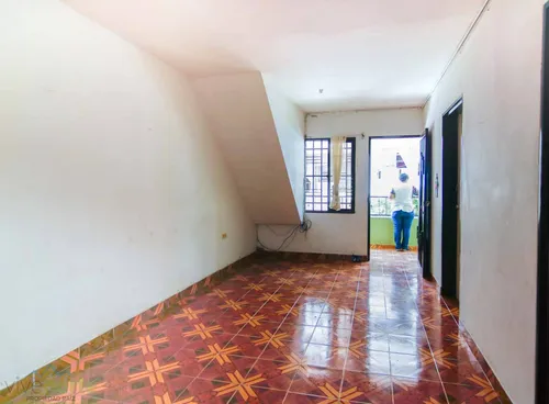 Casa En Venta En Quitasol. Cod V12991