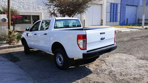 Ford Ranger 2.5 Xlt Cabina Doble 4x2 Mt