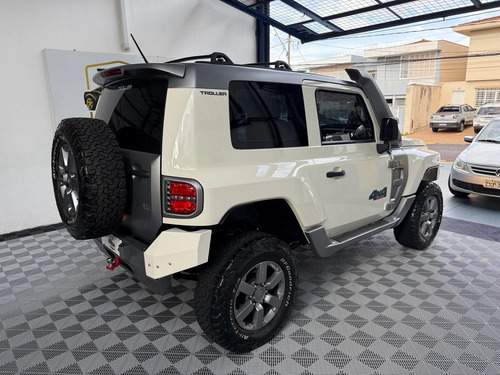 Troller T-4 3.2 XLT 4X4 20V TURBO INTERCOOLER DIESEL 2P MANUAL