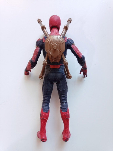 Iron Spider Marvel Basic Hasbro (Usado)