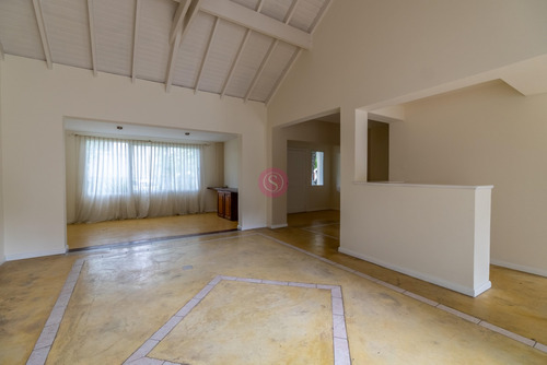 Casa En Venta En Barrio Cerrado Bermudas, Pilar, G.b.a. Zona Norte