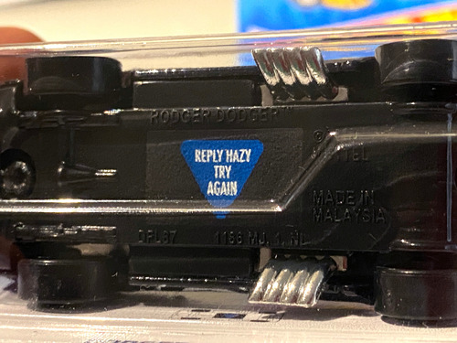 Hot Wheels Rodger Dodger Mattel Games Magic 8 Ball Reply Hazy Try Again