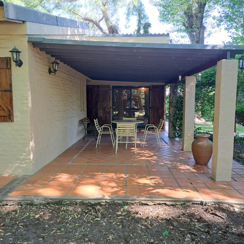 Casa En Club De Campo El Moro