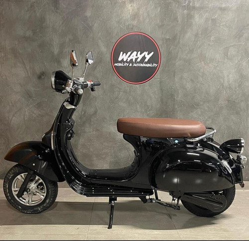Imagem 4 de 7 de Moto Vespa Bateria Retro Scooter