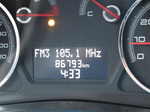 Imagem 6 de 15 de Fiat Grand Siena 1.4 Mpi Attractive 8v