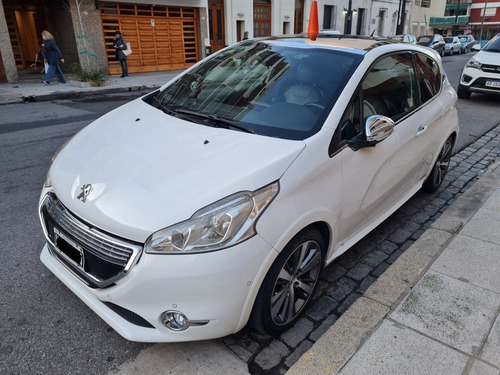 Imagen 1 de 9 de Peugeot 208 2014 1.6 Xy