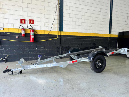 Carretinha Para Jet Ski Galvanizada Com Eixo Torção Mariner
