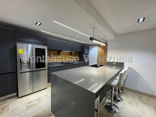 Hermoso Apartamento En Venta En Las Minas