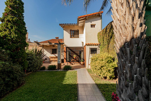 Venta Casa 5 Ambientes En Haedo Sur