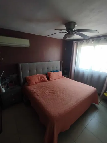 Casa En Esquina Frente A Parque, Terreno Excedente, Fraccionamiento Privado, Mirador Del Valle, Escobedo Nl