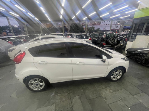 Ford Fiesta New Fiesta SEL 1.6 16V (Aut)