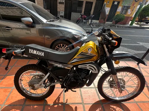 Dt 125 2 Trajes