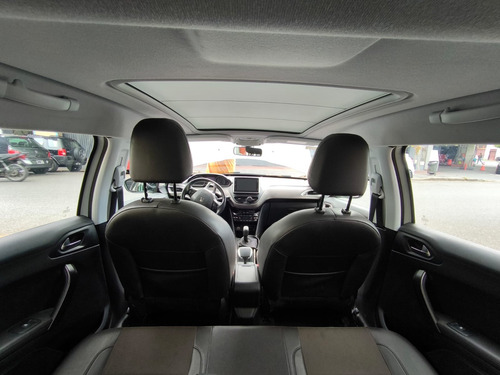 Peugeot 2008 1.6 Feline