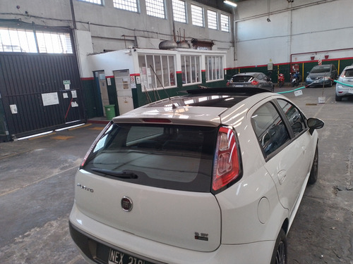 Fiat Punto 1.6 essence pach tech 1.6 Essence 115cv