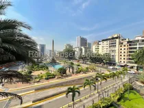 Comprar Altamira !! En Venta Hermoso Apartamento En Uno De Los Edificios Más Icónicos De Caracas, Con Pozo De Agua Y En Plena Plaza Altamira, 244 M2, 4 Hab., 3 Baños, 1 Pe, Hab. Y Baño Servicio. 