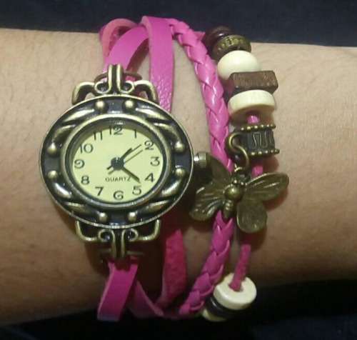 Reloj Pulsera Vintage Mujer De Moda Color Fucsia Hivicky