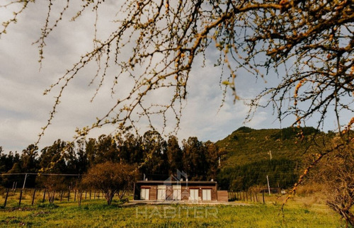 Casa En Venta De 3 Dorm. En Colbún